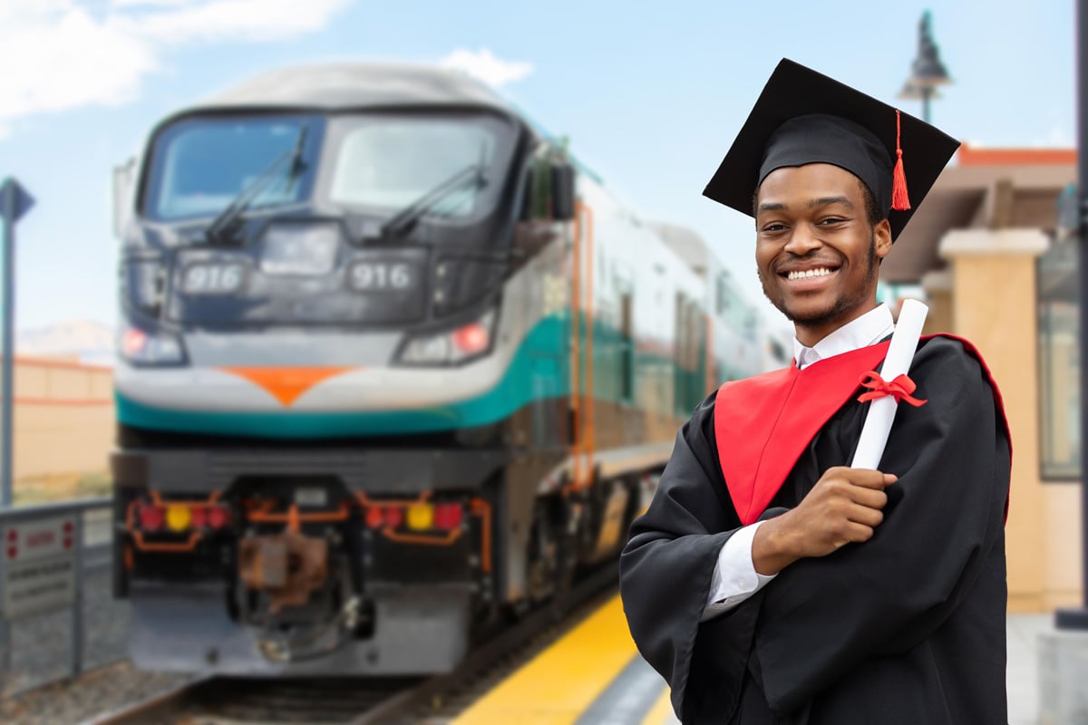 The Metrolink Internship programs are a unique opportunity for current college students, recent grads and those enrolled in specialized program, to gain real world experience, work with industry leaders and exercise practical application of academic studies. Our interns work closely with our team members on agency wide projects to advance their technical, personal, and leadership skills, while enhancing mobility of Southern Californians. 